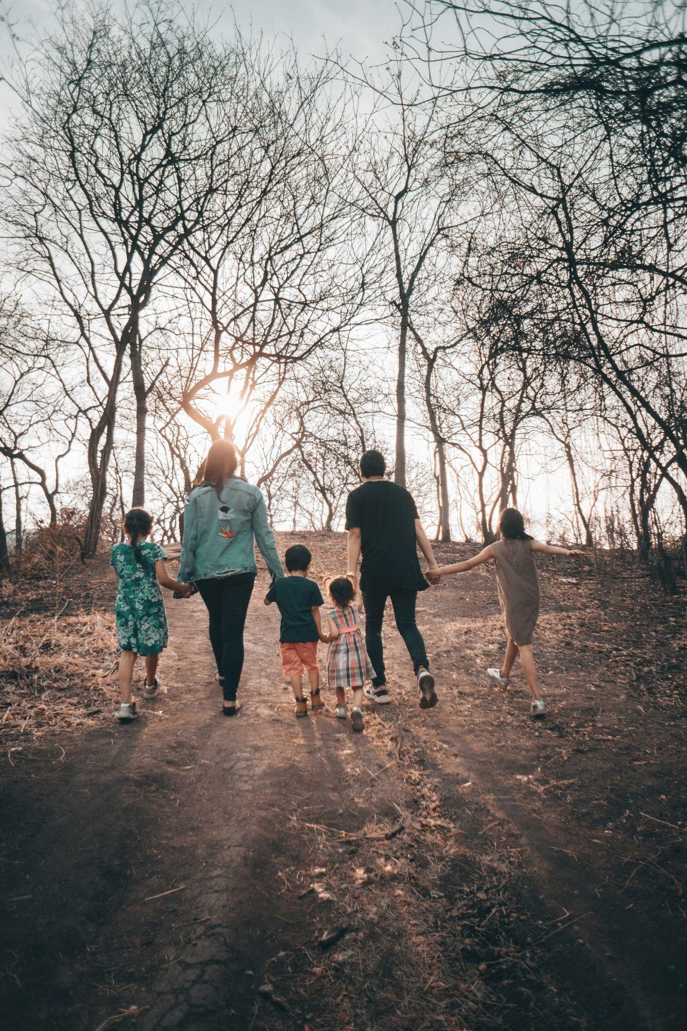 Is Monitoring Your Loved Ones Ethical? A Practical Guide for Families 1 33 1