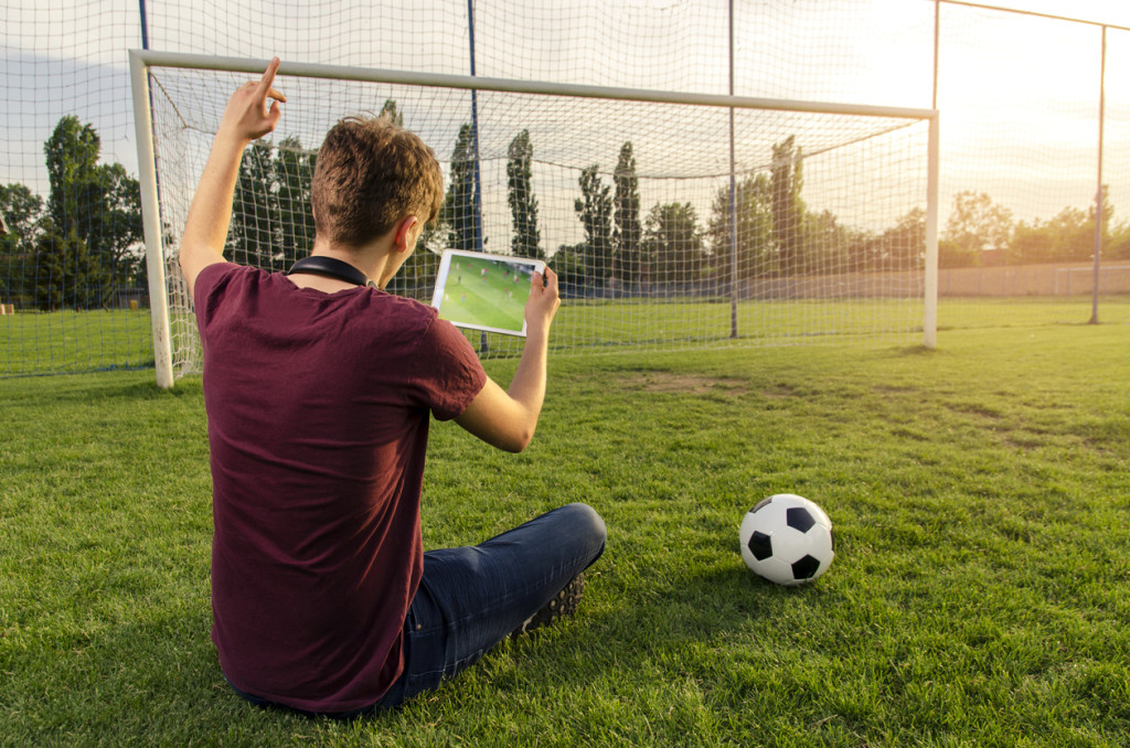 Why Is Online Functionality Important for Soccer Broadcasts?